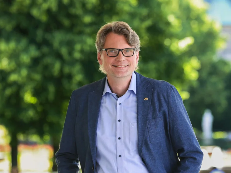 Porträtbild von Thomas Hentschel