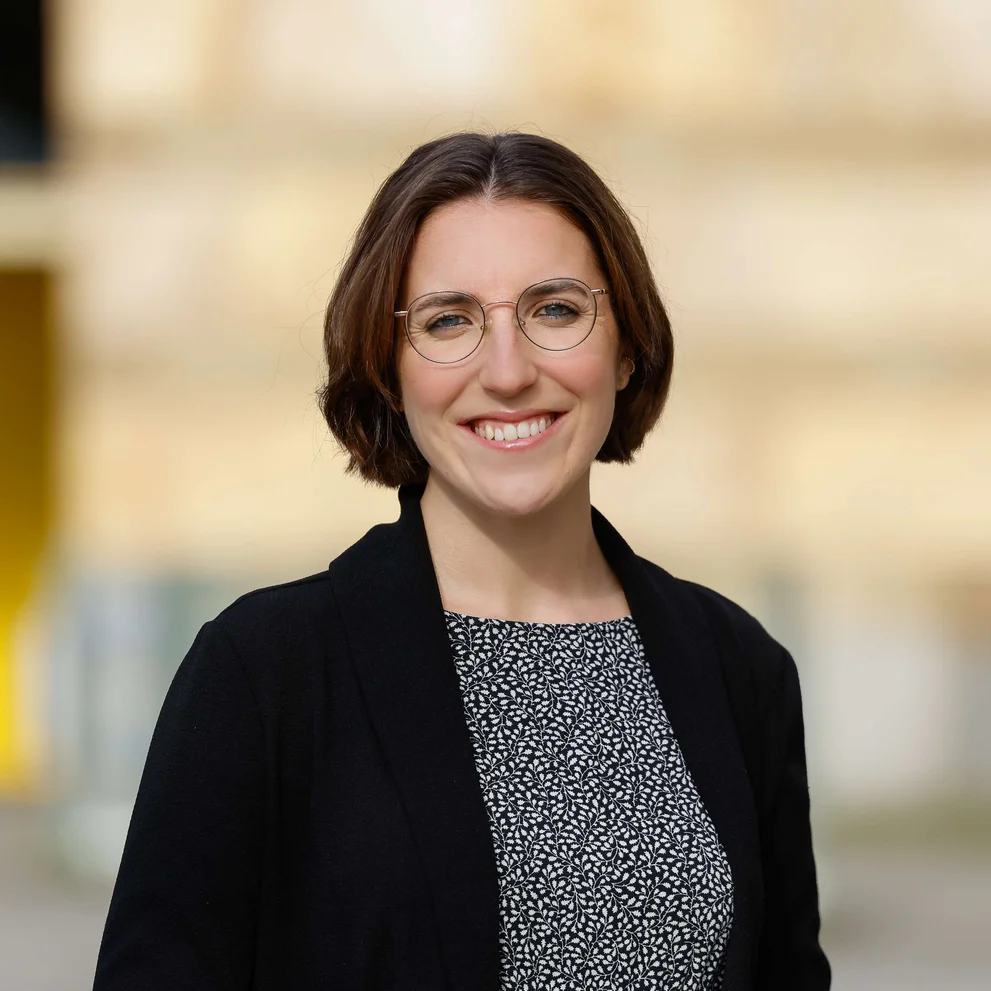Portraitfoto von Andrea Baumgartner