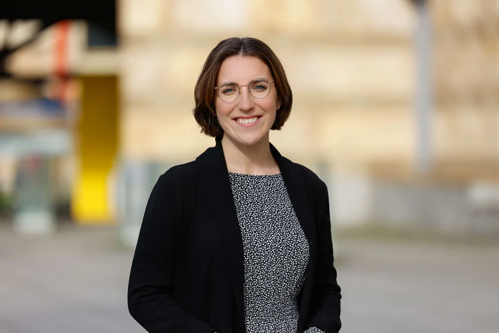 Portraitfoto von Andrea Baumgartner