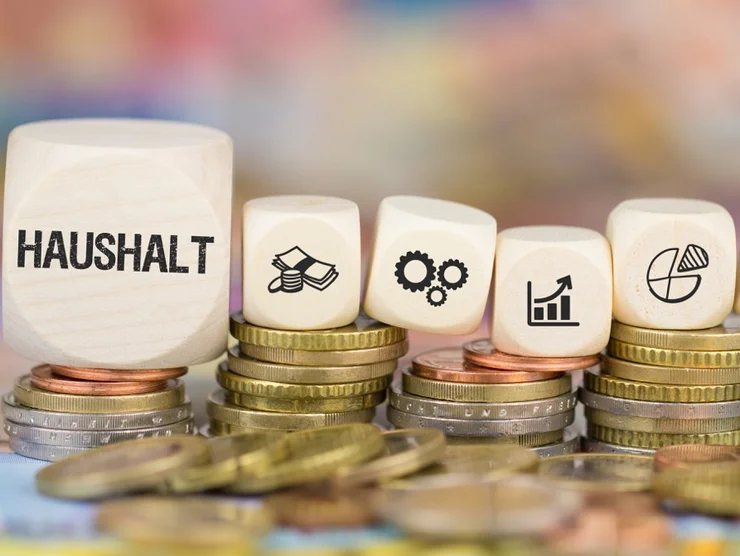 Symbolbild zum Thema Geld und Haushalt.